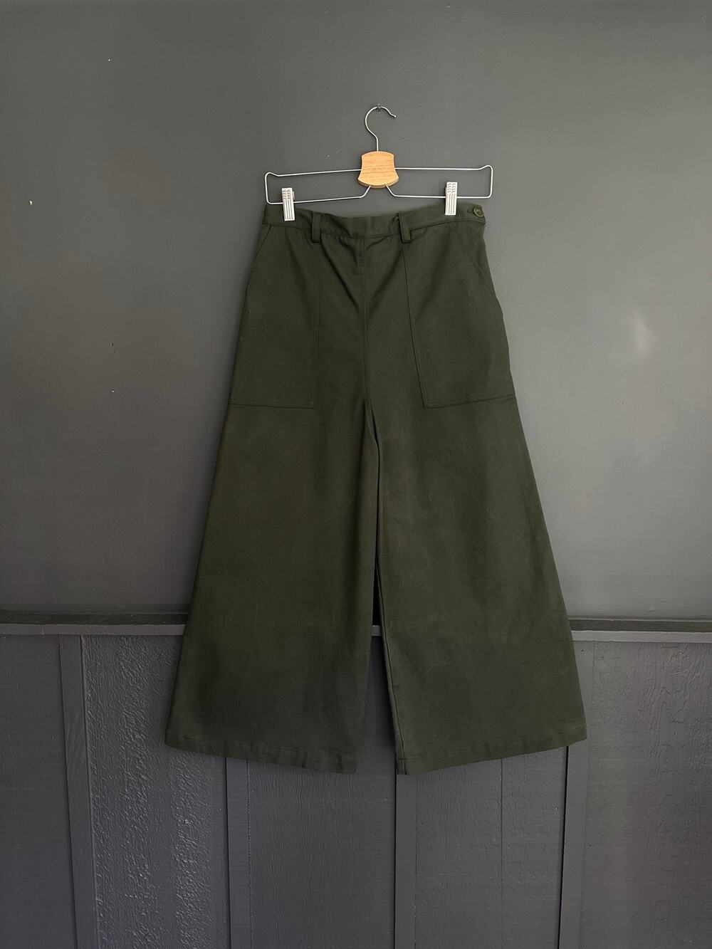 First Rite Crop Wide Leg Cargo Trousers Forest Green Size Medium